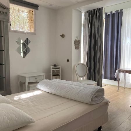 Gite Comme A La Maison Hyères Екстериор снимка